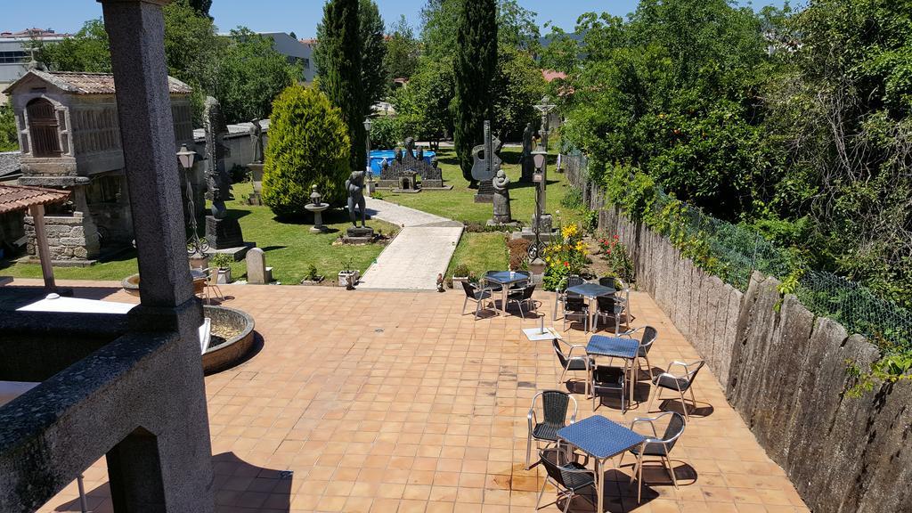 Hostal Albergue Villa San Clemente Tui Esterno foto